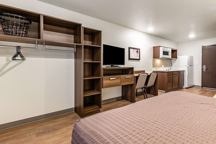 Room 21 of 25