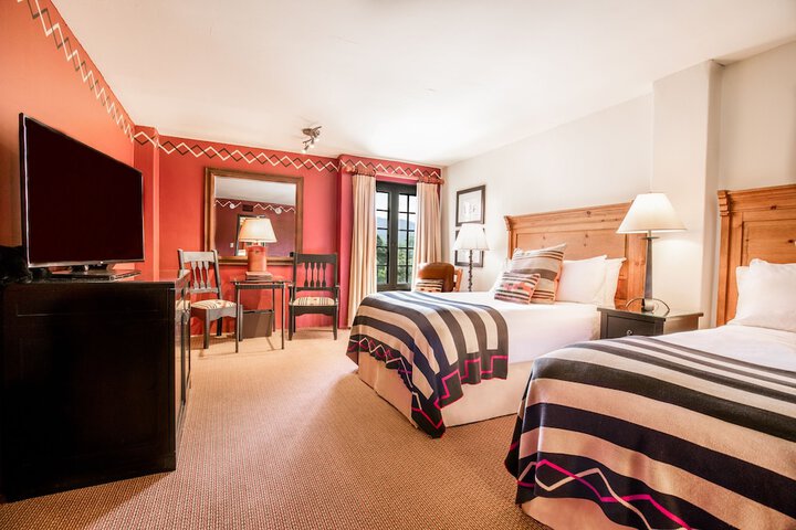 Room 20 of 37