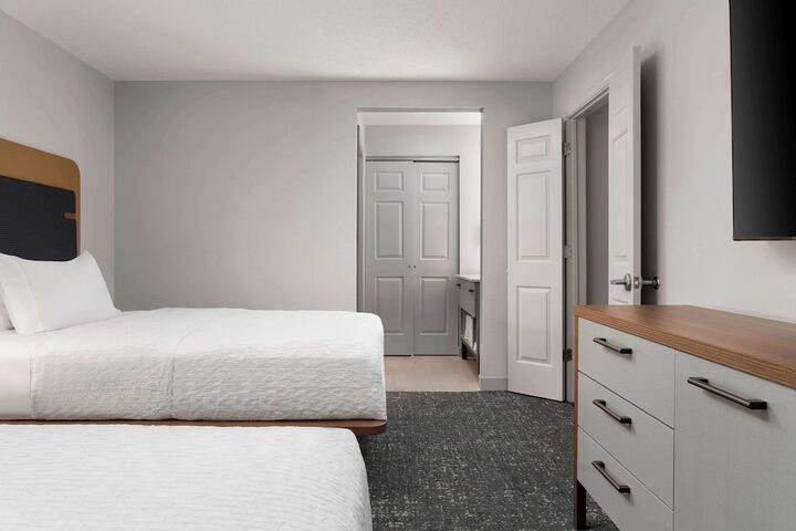 Room 18 of 40