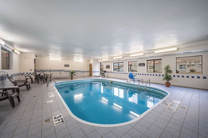 Pool 3 of 28