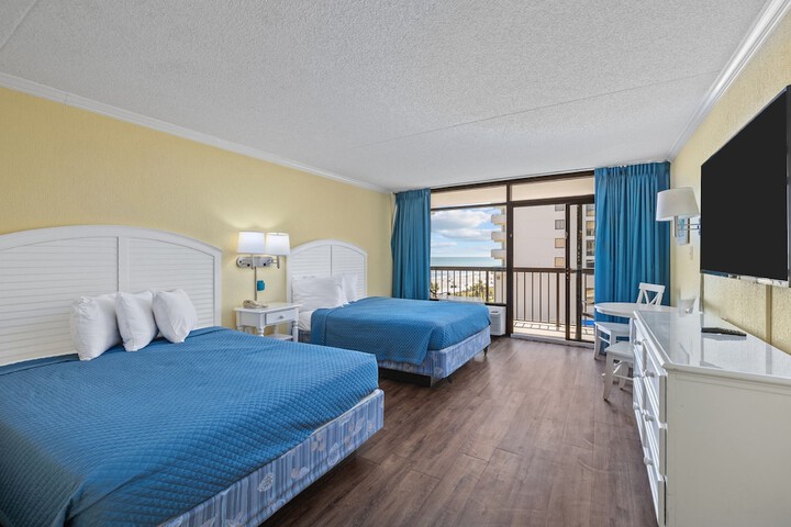 North Shore Oceanfront Resort Hotel with Waterpark