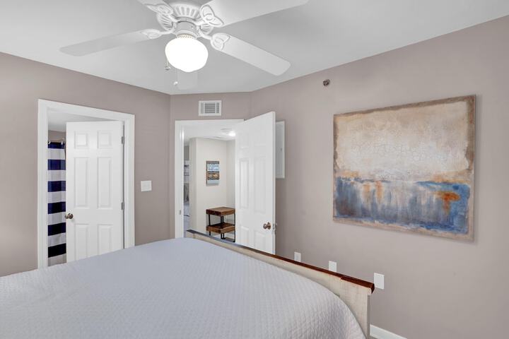 Room 16 of 31