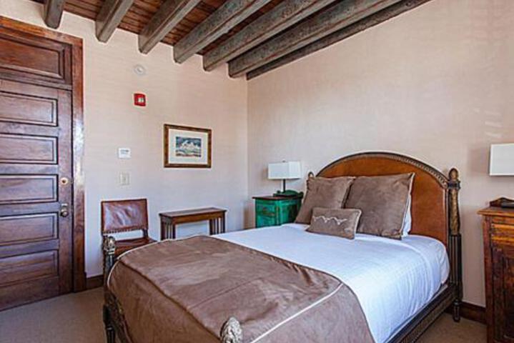 Gage Hotel