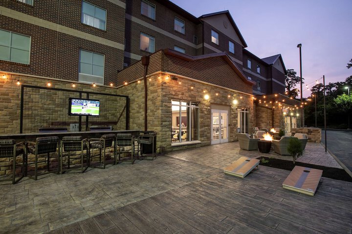 Terrace/Patio 68 of 76