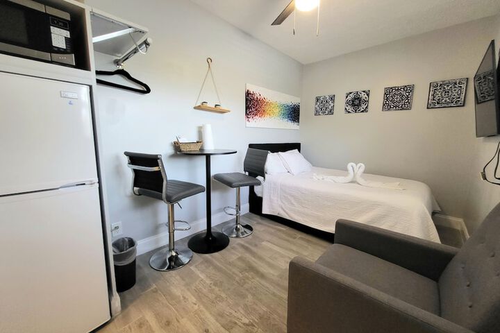 Room 67 of 90