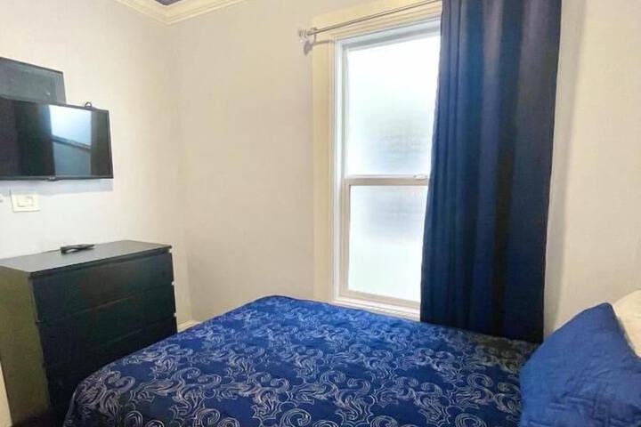 Room 21 of 29