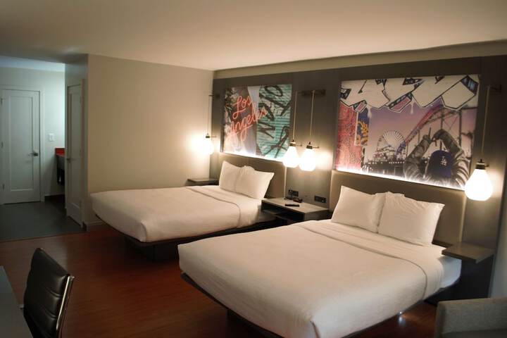 Room 11 of 11