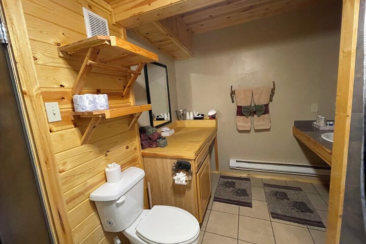 The Fishing Bear Lodge