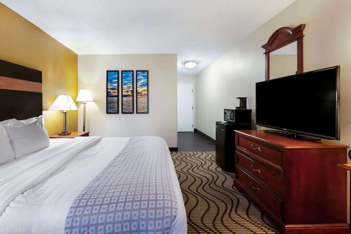 Room 34 of 45