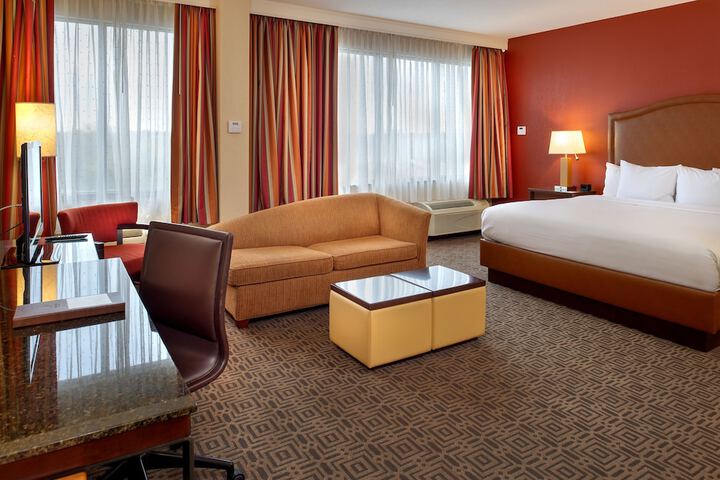 DoubleTree by Hilton Hotel St. Louis - Chesterfield