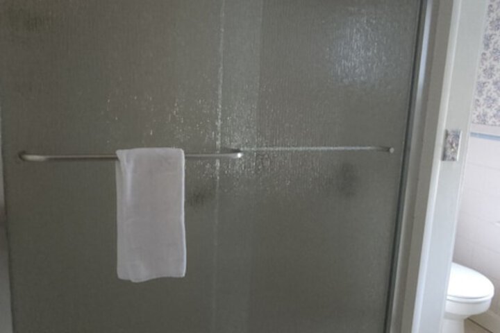 Room 43 of 125
