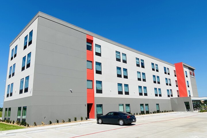 avid hotels Beaumont by IHG