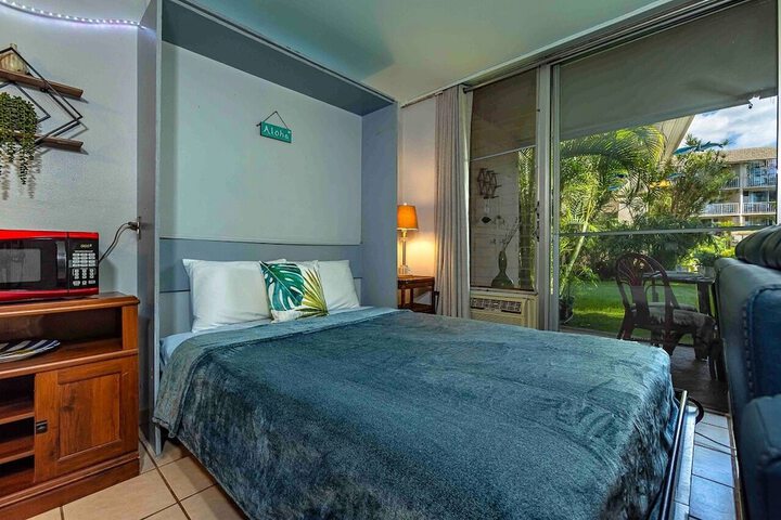 Room 18 of 38