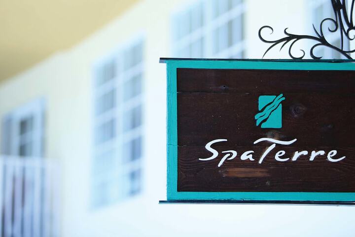 Spa 78 of 101