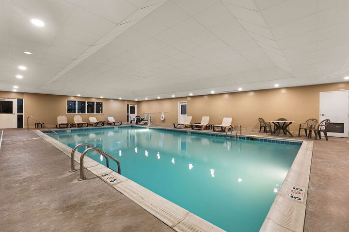 Pool 7 of 34