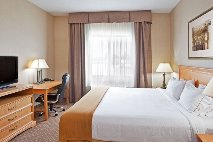 Room 34 of 47