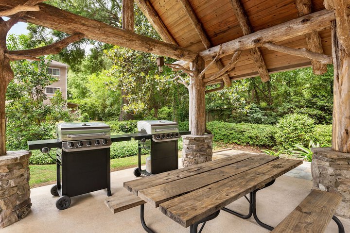 Property Grounds 38 of 38