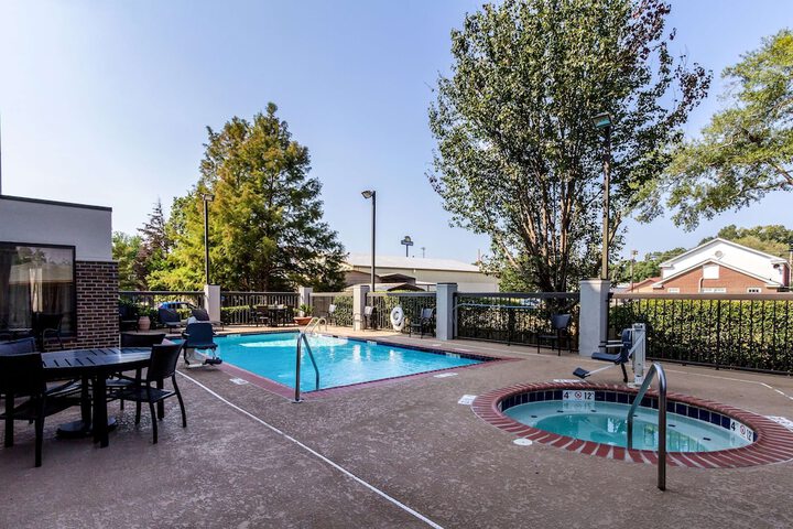 Hampton Inn Jackson / Pearl-International Airport