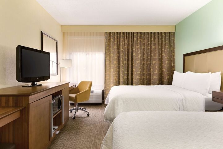 Room 28 of 36