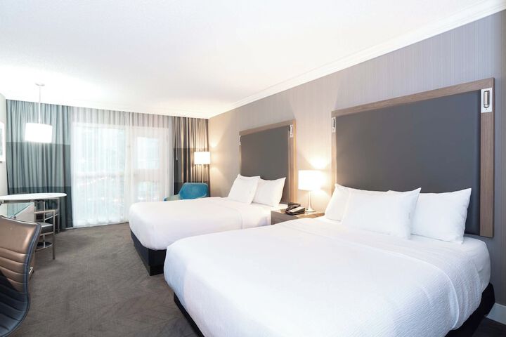 Room 34 of 84
