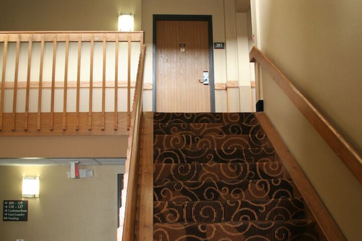AmericInn by Wyndham Elkhorn Near Lake Geneva