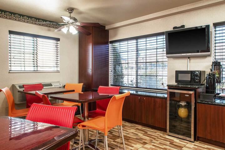 Executive Inn