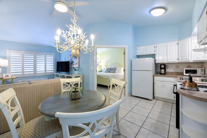 Kona Kai Resort and Gallery - Adults Only