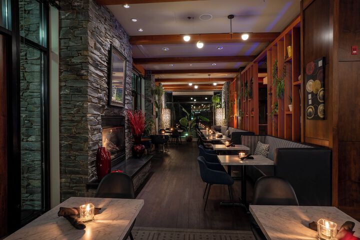 The Oswego Hotel
