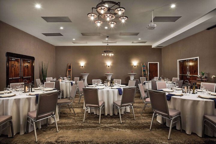 Hotel Don Fernando de Taos Tapestry Collection by Hilton