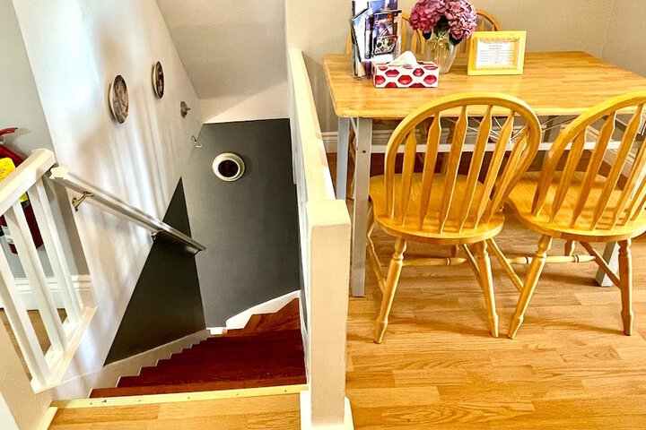 Room 30 of 53