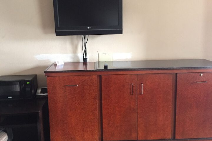 Room 11 of 46