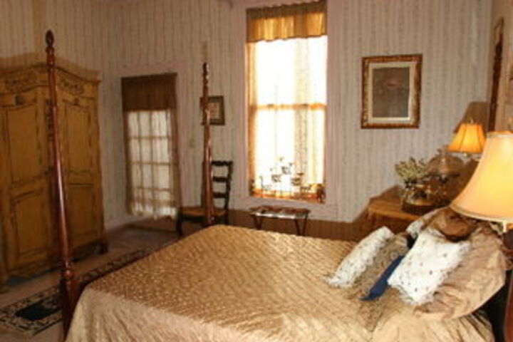 Powers Mansion