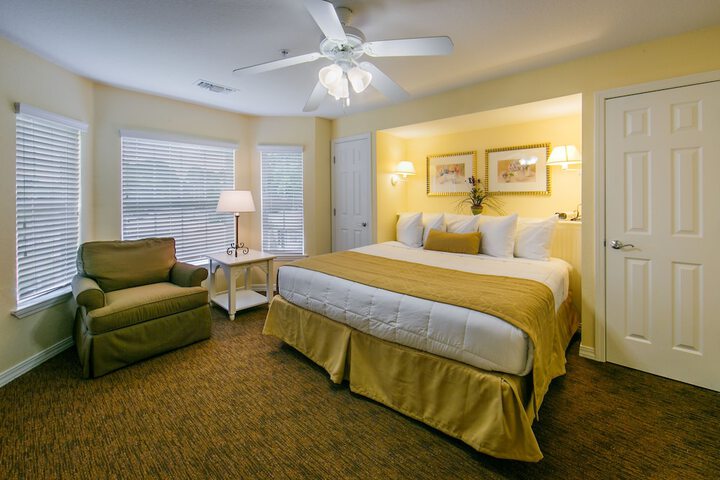 Holiday Inn Club Vacations Orlando Breeze Resort by IHG