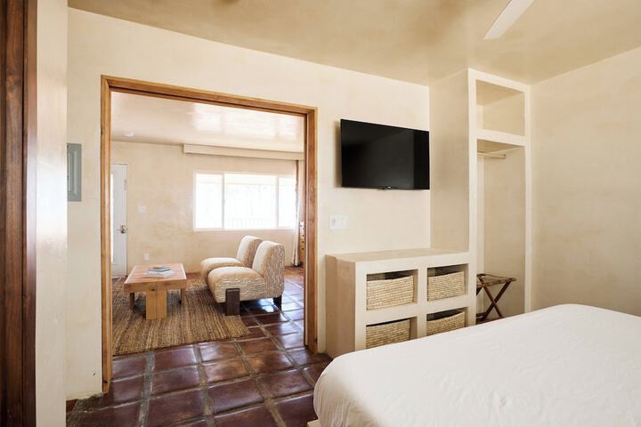 Room 119 of 155