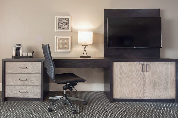 Crowne Plaza Moncton-Downtown by IHG
