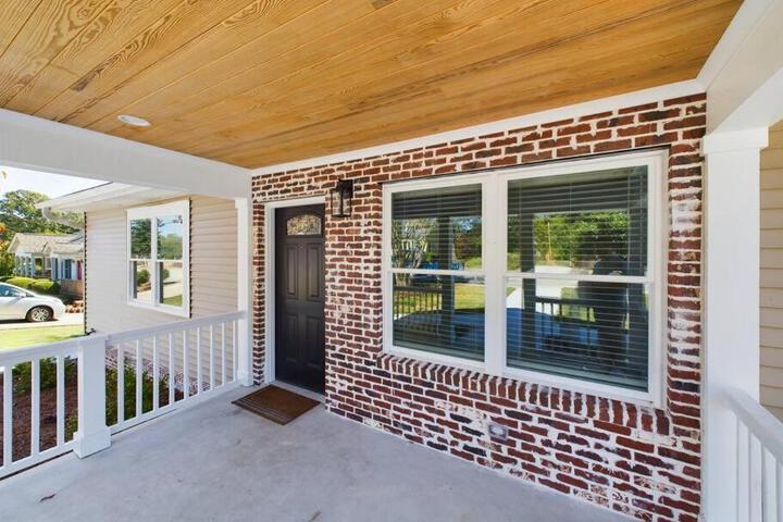 PIckens Place Unit B