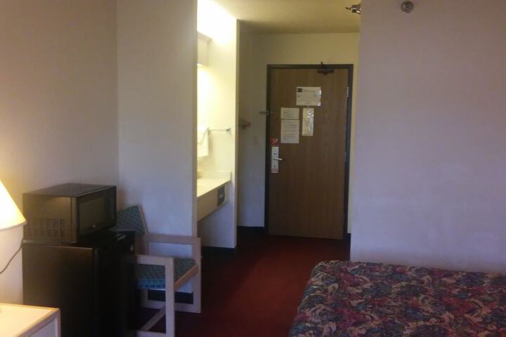 Room 155 of 232