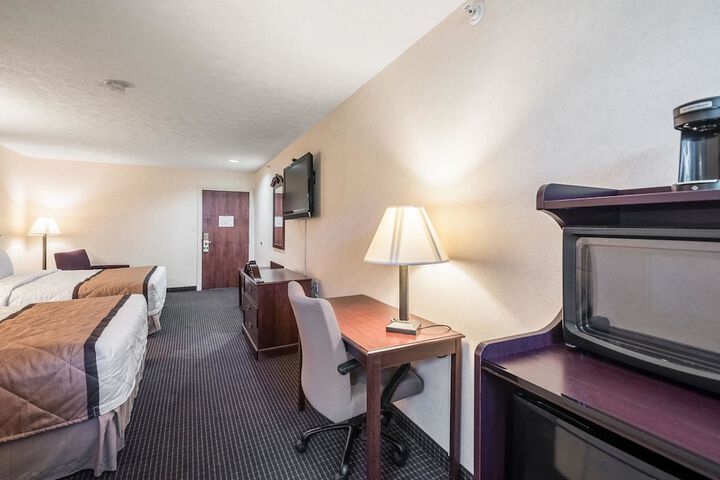 Room 13 of 44