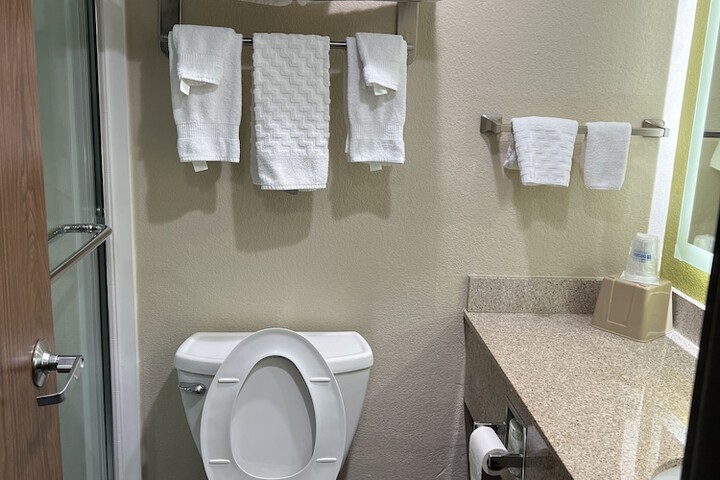 Best Western Adena Inn