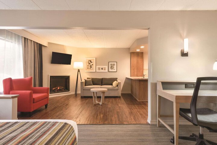 Room 16 of 22