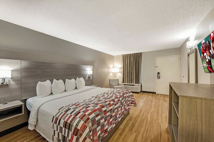 Room 16 of 31