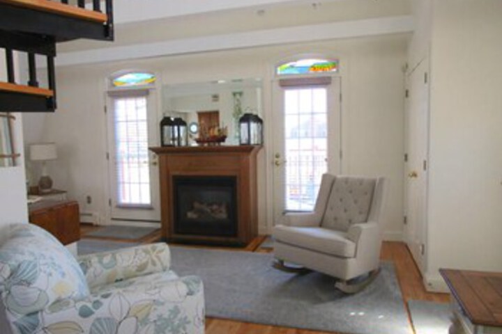 403 Lower County Road