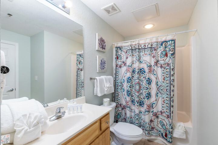 Room 46 of 125
