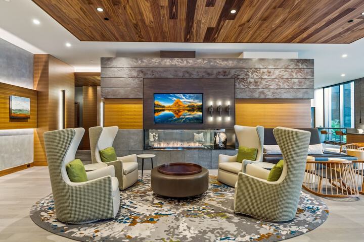 Global Luxury Suites at Reston Town Center