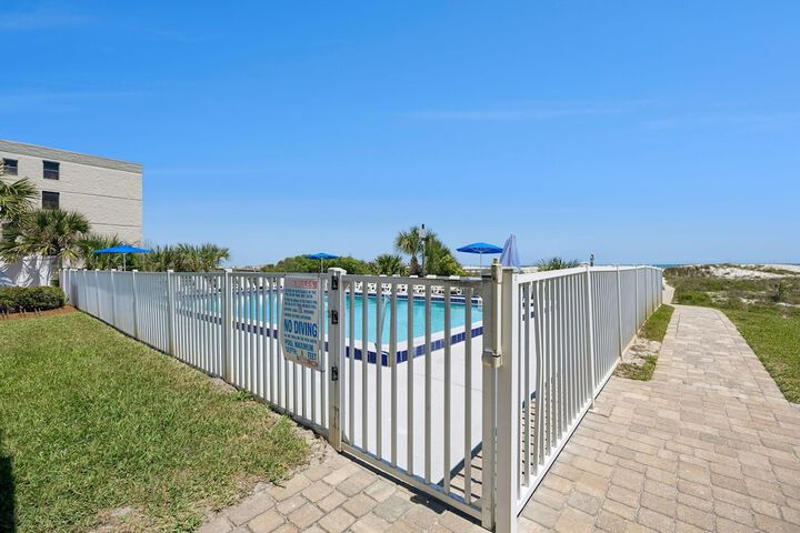 Beachside Motel