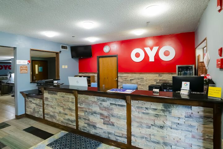 OYO Hotel Redwood Falls near Jackpot Casino