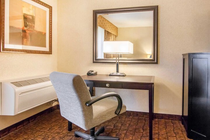 Comfort Inn & Suites Lincoln City
