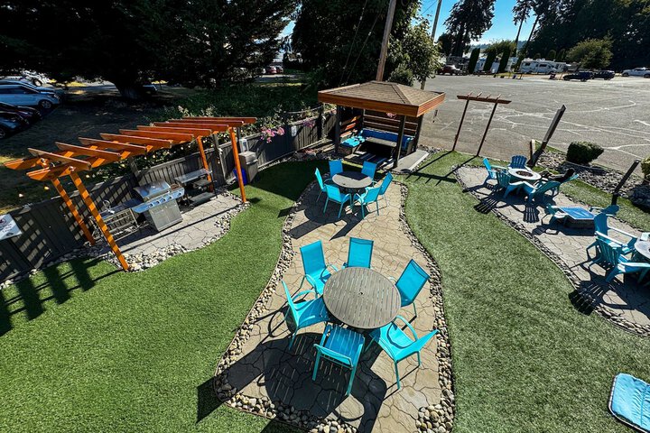 Terrace/Patio 29 of 34