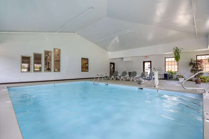 Pool 9 of 43