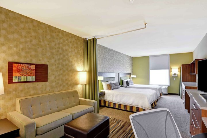 Room 42 of 66